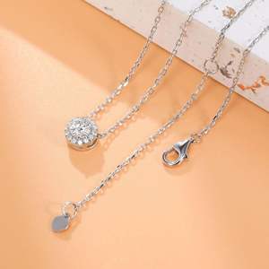 Collar con colgante de Halo, cadena de plata de ley chapada en oro blanco de 18 quilates, collar de diamantes creado en laboratorio para mujer, aniversario, San Valentín - Product Image 6