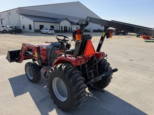 ซื้อรถแทรกเตอร์ Massey Ferguson GC1725M มีจำหน่ายหลายกำลังแรงม้า ราคาดี จัดส่งรวดเร็ว รับประกันคุณภาพพรีเมียม - Product Image 2