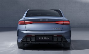 เทรนด์สินค้ามาใหม่ล่าสุด! รถยนต์ส่วนบุคคลรุ่นสปอร์ตซีดาน 2025 S.E.A.L EV 800V - Product Image 5