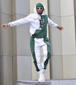 Ensemble de survêtement unisexe, jogging, vêtements de sport, sweat-shirts à capuche patchwork, broderie en chenille personnalisée, sweat-shirt et pantalon de survêtement bicolore - Product Image 1