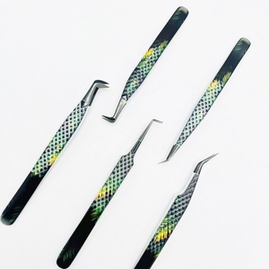 Pince à épiler pour extension de cils à pointe en fibre de type L avec revêtement en papier à thème forestier durable pour les soins personnels - Product Image 5