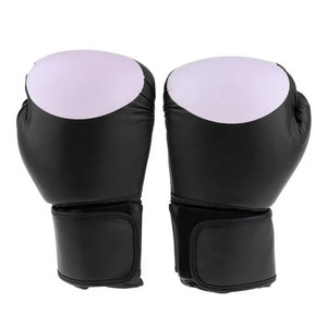 Vente en gros de trous respirants personnalisés pour adulte unisexe Gants de boxe noirs de combat d'entraînement - Product Image 2