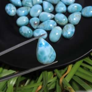 พลอยลาร์ิมาสีน้ำเงินธรรมชาติ DHORGEMS รูปทรงและขนาดต่างๆ สำหรับทำเครื่องประดับ - Product Image 3