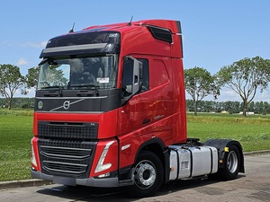 Camión Usado Volvo FH 500 2022, Cabina de Techo Alto 6x2, Parrilla Cromada Azul Profundo, Faros LED, Unidad de Camión Tractor, Camión Remolque - Product Image 1