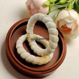 Brazalete con Incrustaciones de Hueso, Joyería de Moda Hecha a Mano de Primera Calidad, Artesanía Elegante con Engaste de Bisel para Regalo Unisex por Tradebyd - Product Image 1