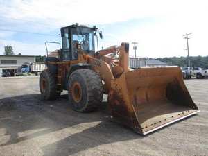 2008 pour chargeuse sur pneus haute capacité Case 921E avec moteur Cummins et cylindre hydraulique Parker Performances éprouvées - Product Image 6