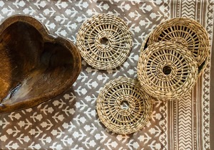 Juego de 4 llamativos posavasos de algas marinas Productos ecológicos Hecho en Vietnam Decoración de mesa al por mayor - Product Image 4