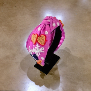 Bandeau brodé à la main personnalisé à la mode pour enfants et filles, accessoire de mode, personnalisé pour les festivals et les célébrations - Product Image 1