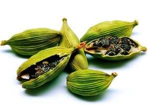 กระวานเขียวบริสุทธิ์เครื่องเทศสมุนไพรแห้ง100% สำหรับการเกษตรบรรจุภัณฑ์สุญญากาศ6-8มม. อายุการเก็บรักษา12เดือน - Product Image 2