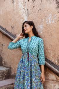 Robe Skye imprimée à la main, bohème, en pur coton, décontractée, occasionnelle, été, bleu vert - Product Image 5