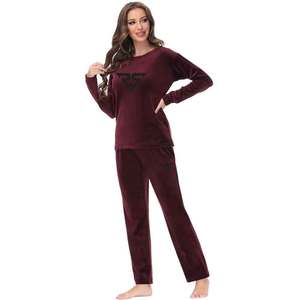 Venta al por mayor de chándales personalizados de terciopelo para mujer moda impermeable deporte de invierno sudor entrenamiento Jogging desgaste con logotipo impreso - Product Image 1