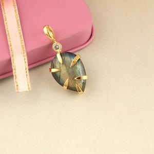 จี้แลบราโดไรต์ธรรมชาติฉูดฉาด, และ925ควอตซ์ชุบทองสเตอริงชุดเครื่องประดับสำหรับผู้หญิงเป็นของขวัญ - Product Image 1