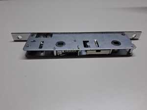 Serrure de WC pour portes en PVC (métal) - Product Image 3