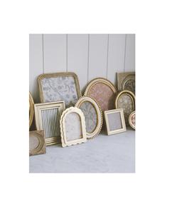 Cadre photo en métal de style design, présentoir de table pour décoration intérieure de luxe avec surface métallique lisse - Product Image 1