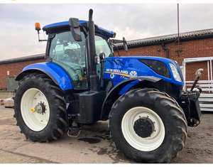 Assez utilisé New-Holland 120 HP/ferme Dozer tracteurs à vendre. - Product Image 5