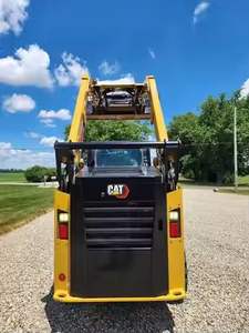 NOUVEAU CAT 242D3 Skid Steer Loader - Product Image 5