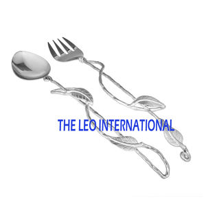 Nuevo Porta Cubiertos de Diseño New Leaf, de Metal, Acero Inoxidable, Acabado Plateado, Calidad Premium, con Tres Compartimentos - Product Image 3