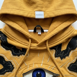 Sudadera con capucha para hombre, personalizada, de invierno, con efecto desgastado, con aplique de logo en el pecho, OEM ODM, oversize, con parches personalizados, estilo streetwear, 100% algodón - Product Image 5