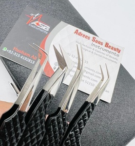 แหนบต่อขนตาปลอมสีดำด้านทำจากสแตนเลสขนตาปลอมแบบปลายแหลมฉลากส่วนตัวออกแบบโลโก้ได้ตามที่ต้องการ - Product Image 1