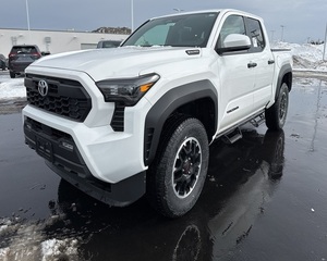 โตโยต้า ทาโคมา ปี 2025 ขับเคลื่อน 4 ล้อ 2.4 ลิตร สภาพดี พร้อมส่ง - Product Image 1