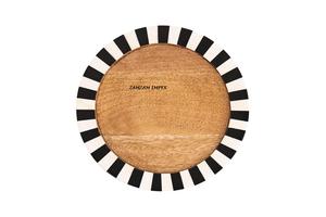 ถาดเสิร์ฟพร้อมที่วางเค้กทำด้วยมือทำจากเรซินไม้ทรงกลมลายเรขาคณิตแนวนอนสีขาวสีดำ - Product Image 4