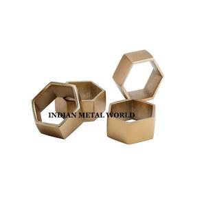 Vajilla de diseño vintage hecha a mano, artículos de comedor, servilletero de metal, Juego de 4 servilleteros chapados en oro con forma hexagonal al precio más barato - Product Image 1