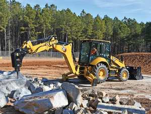 Chargeuse-pelleteuse CAT 420XE 2023, chargeuse forestière et tracteur, charge nominale de 15 tonnes, pompe hydraulique KYB, moteur et boîte de vitesses - Product Image 2