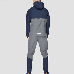 Conjunto de chándal cortavientos transpirable para hombre personalizado, chaqueta y pantalones para correr, ropa deportiva OEM de dos piezas - Product Image 5