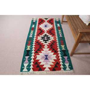 Alfombra Kilim Vintage de 3.1x6.3 pies (95x191 cm), Alfombra Turca con motivos de plantas y árboles rojos - Product Image 3