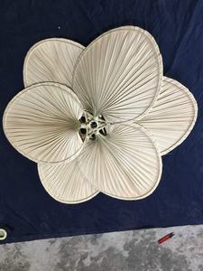 El precio más bajo Bamboo Handfan Palm Leaf Handfan Decor Artículo Handfan hecho a mano Muchos productos naturales de color - Product Image 4