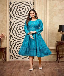 Dernier nouveau design de mode anarkali kurti prêt à porter à bas prix avec dupatta jackate robe indienne vente en gros ApparelGarment - Product Image 2