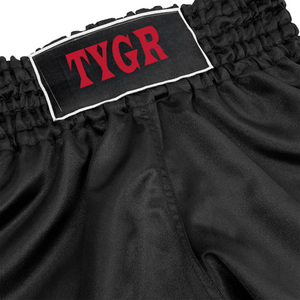 กางเกงขาสั้นมวยไทยสีดำสำหรับผู้ชายกางเกงขาสั้นแบบไทยผ้าซาตินเนื้อนุ่มเหมาะสำหรับนักสู้มืออาชีพกรีฑามวยไทยกางเกงขาสั้น - Product Image 4