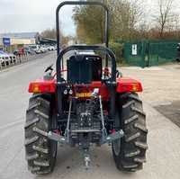 Tracteur compact Massey Ferguson 1740E 39 CV 4RM Tracteur utilitaire hydrostatique