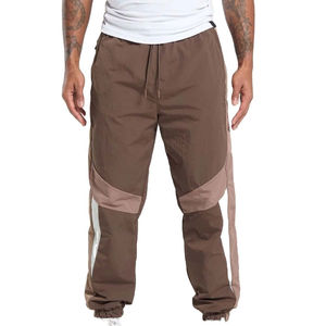 Ensemble survêtement homme personnalisé coupe droite, coupe courte, coupe-vent d'hiver, respirant, imprimé, réversible, en nylon écologique - Product Image 5