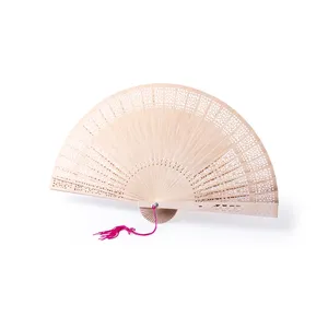 Ventaglio in Legno di Madeira Personalizzato, Artigianato in Bambù e Legno - Product Image 1