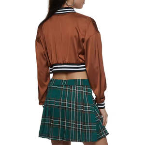 Chaqueta universitaria para mujer 2025 de alta calidad para invierno, ropa informal y de calle hecha con tela cómoda con manga de cuero - Product Image 3