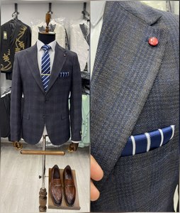 Traje de Hombre Elegante para Boda o Negocios, Corte Entallado, Tres Piezas, Algodón y Elastano, Antiarrugas, Color Personalizable - Product Image 3