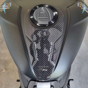 Adesivi Protettivi 3D per Serbatoio Moto Compatibili con MV Agusta Brutale 1000RS - Product Image 1