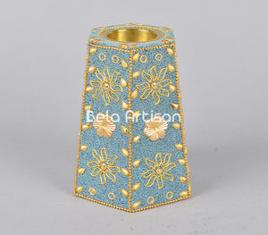 Brûleur Bakhoor Floral Turquoise avec embellissements dorés Porte-encens décoratif pour la maison ou les cadeaux - Product Image 2