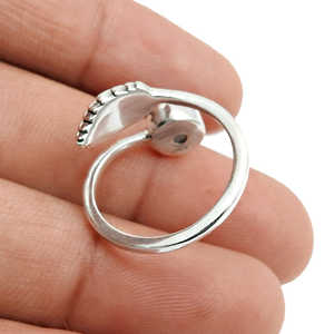 Bague en quartz rose naturel, style bohème, pour femmes, design classique, petite bague à feuilles ondulées, pour tous les jours, disponible en gros - Product Image 5