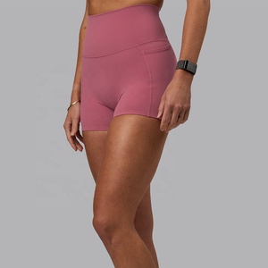 Short de motard professionnel pour femmes avec marque personnalisée tissu léger flexible OEM vente en gros de shorts de gymnastique et de fitness - Product Image 5