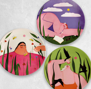 Plaque murale élégante en métal avec motif floral et feuillage complexe, parfaite pour les décorations d'accent disponibles aux prix de gros - Product Image 1