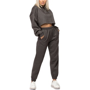 Survêtement à capuche personnalisé pour femmes Streetwear surdimensionné ensemble de jogging grande taille avec logo avant délavé Style en détresse - Product Image 2