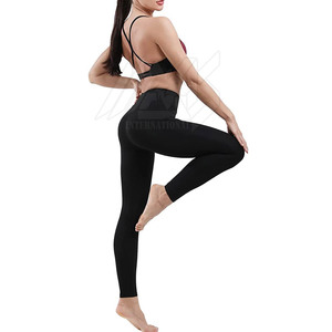 Conjunto de yoga personalizado con MOQ bajo para mujer, ropa deportiva ajustada de alta calidad, conjunto de yoga para mujer. - Product Image 4