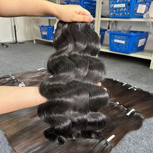 วิกผม100% สำหรับต่อทำจากผมมนุษย์แบบดิบจากเวียดนามผ้าลูกไม้สองชั้นเนื้อละเอียดเป็นลอนธรรมชาติ - Product Image 5