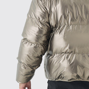Veste matelassée personnalisée pour homme, veste d'hiver isolée et légère, approvisionnement en gros - Product Image 4