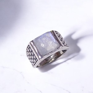 แหวนมูนสโตนทำด้วยมือเครื่องประดับเงินสเตอร์ลิง925และเครื่องประดับเงิน925 - Product Image 3