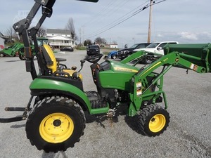 Tracteur à chenilles JOHHN DEERE 2025R 2019, moteur 21HP, pompe à engrenages, boîte de vitesses - Product Image 4