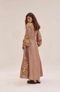 2024 meilleure vente femmes vacances plage décontracté été Chic robe innovante ukrainienne broder Resort porter Relax Fit Maxi robe - Product Image 4