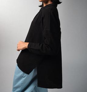 Blusa de Algodón Orgánico para Mujer Timeless Planet, Largo Midi, Botones, Cuello Camisero Floral, Mangas Estampadas, Cintura Natural - Product Image 4